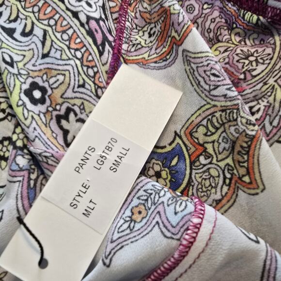 L'Agence Geraldine Cover Up Pant White Multi Paisley Print Relaxed S NEW - Picture 5 of 10